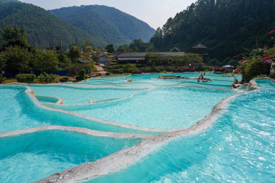 在上思的国庆长假 不仅有温泉和森林 还有._景.